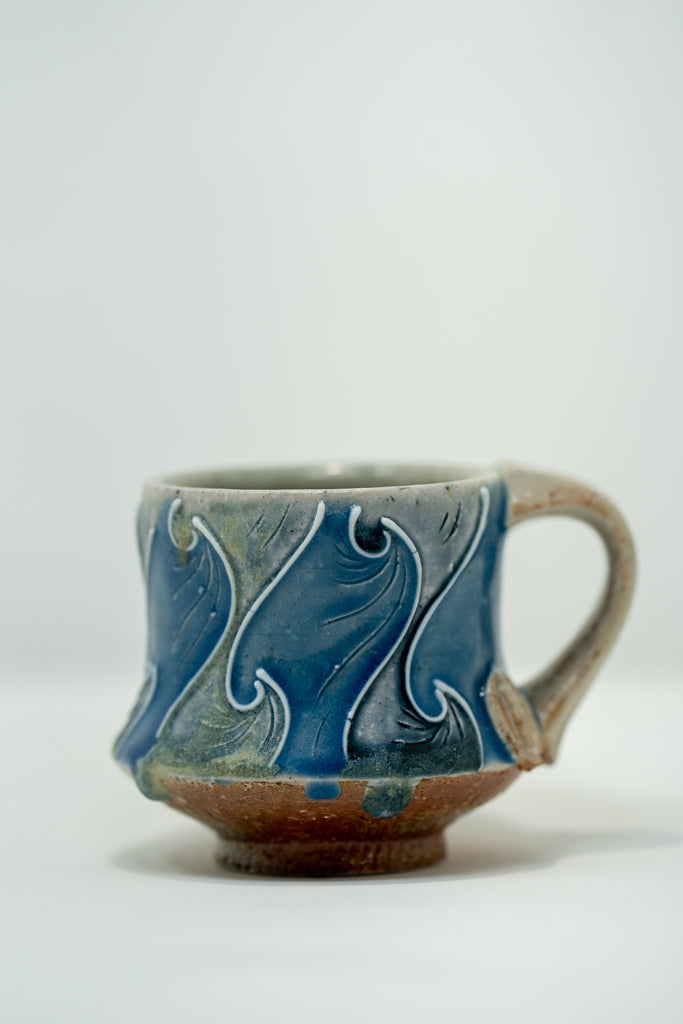 Waves Mini Mug