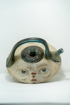Two Lips Teapot